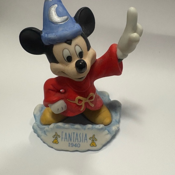 Disney Tokyo Fantasia 1940 Mickey Mouse Figurine - Picture 6 of 7